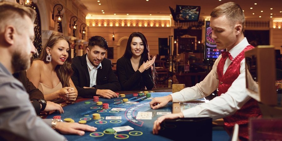 Slots in Online Casinos: Main Types and Features